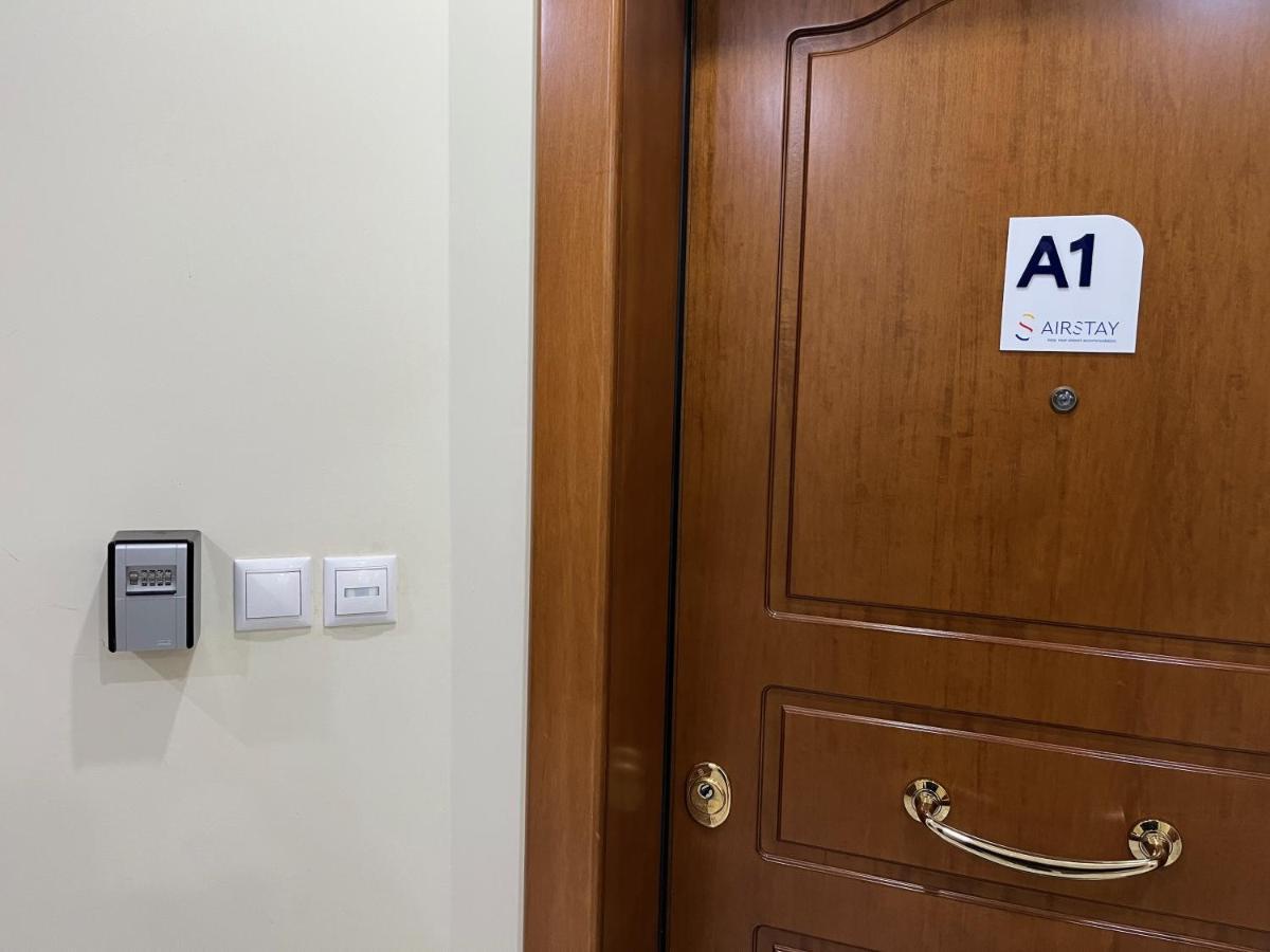 Hector Apartment Airport By Airstay Spáta エクステリア 写真