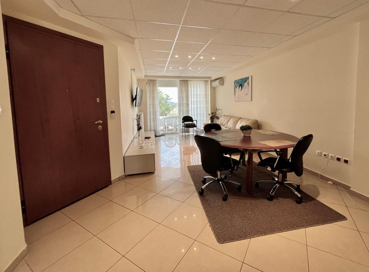 Hector Apartment Airport By Airstay Spáta エクステリア 写真